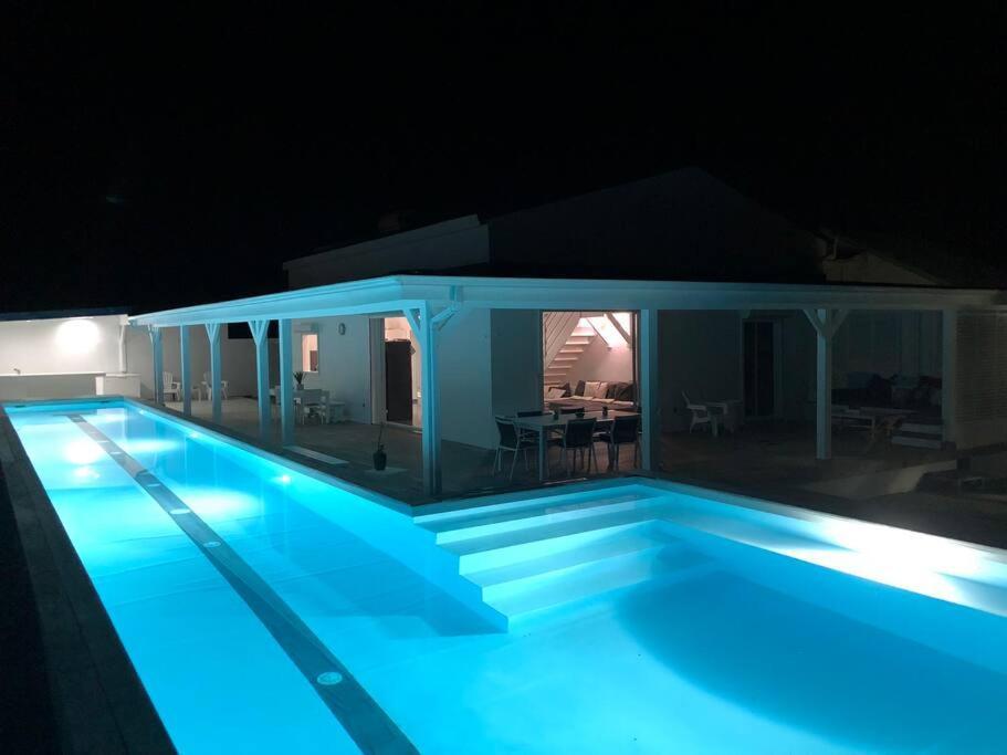 Villa Namaste Fwi Baie-Mahault Esterno foto